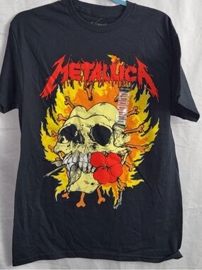 Metallica Men's Black Short Sleeve Graphic Tee with Skull & Flame